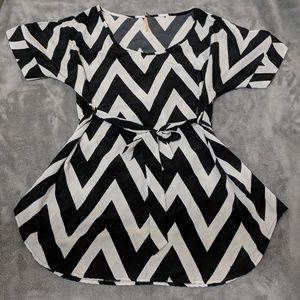 Modcloth's Medium Format Memory Tunic EUC size L